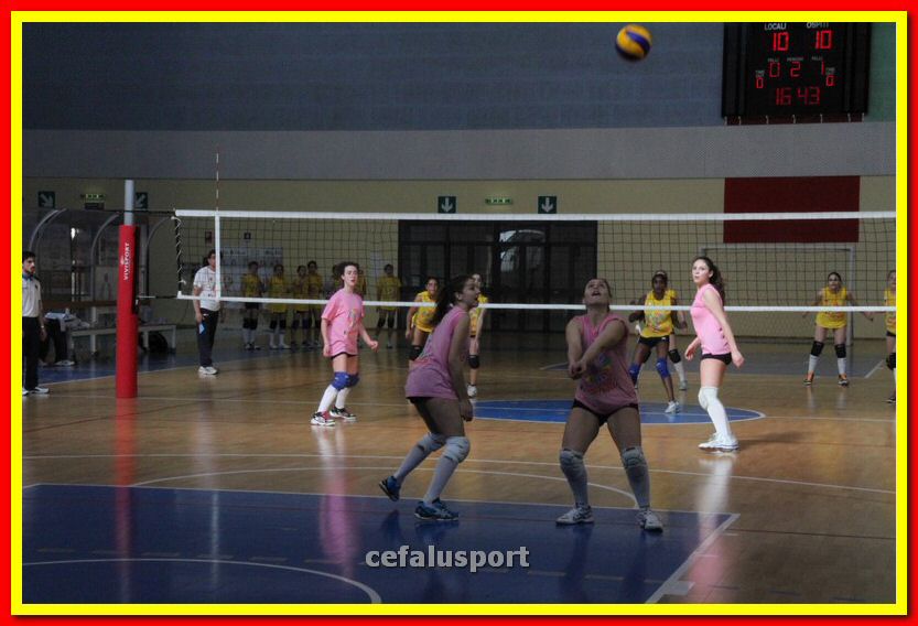 140430 volley 041_tn.jpg